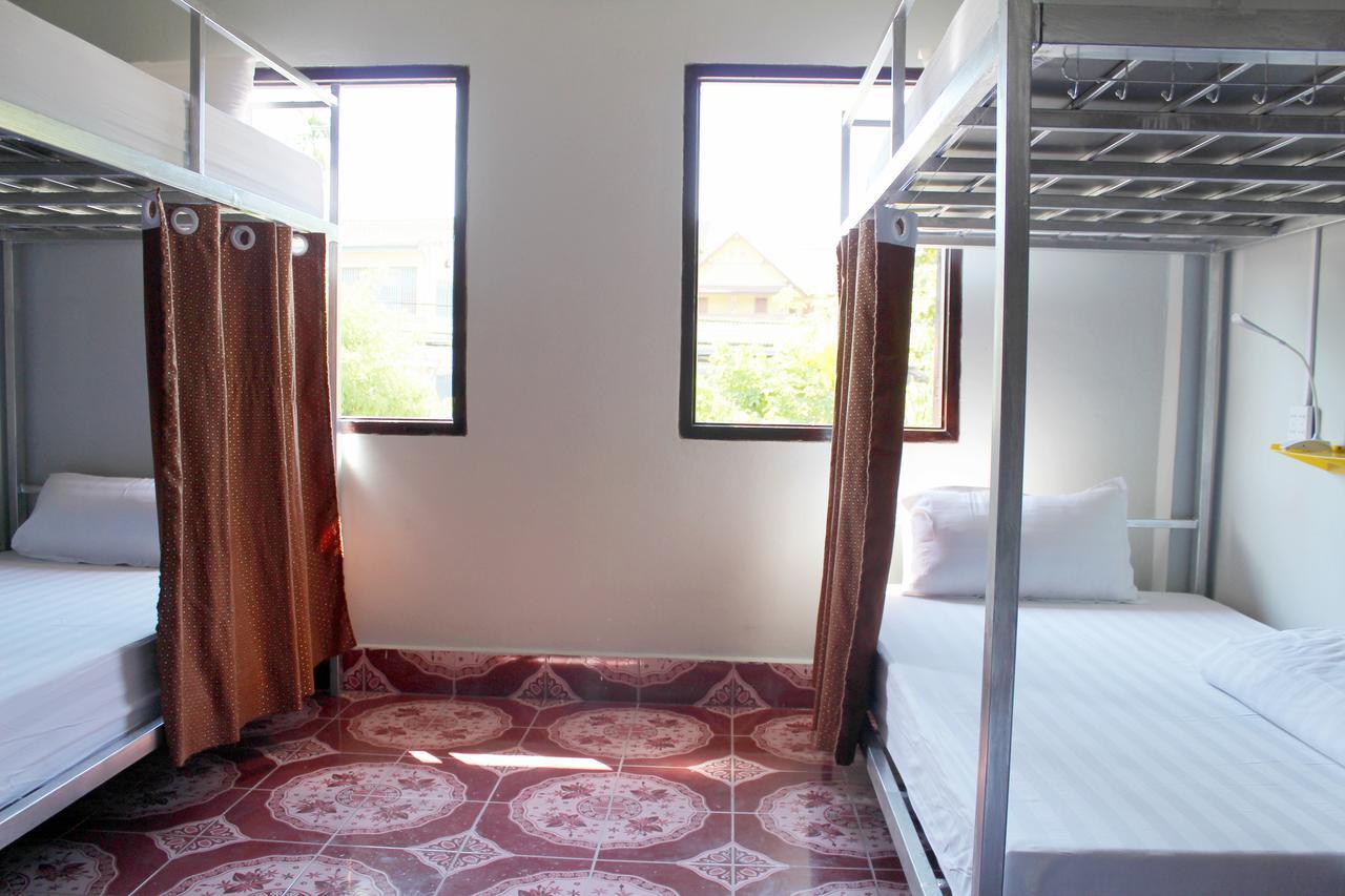 Aham Hostel (Adults Only) Luang Prabang Exteriör bild